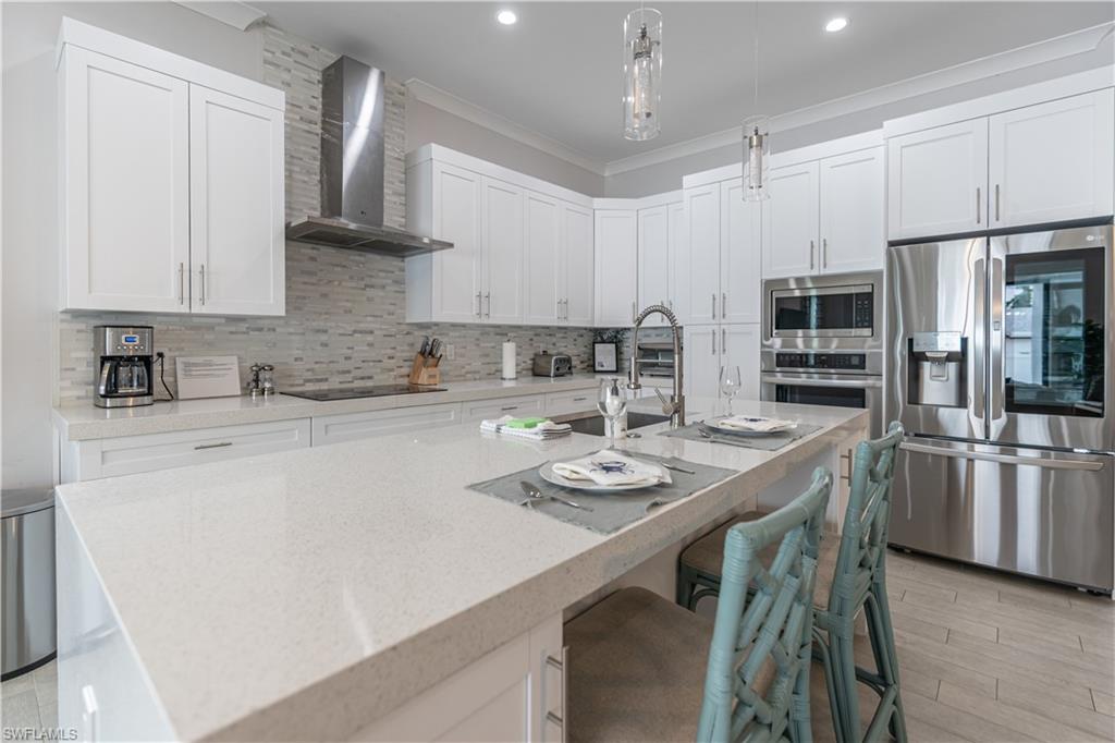 NAPLES PARK - Residential