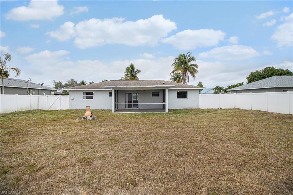 CAPE CORAL - Residential