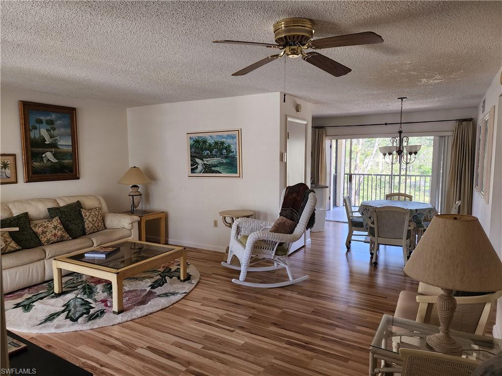 HIDDEN GARDENS - Residential