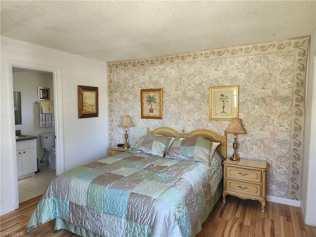 HIDDEN GARDENS - Residential