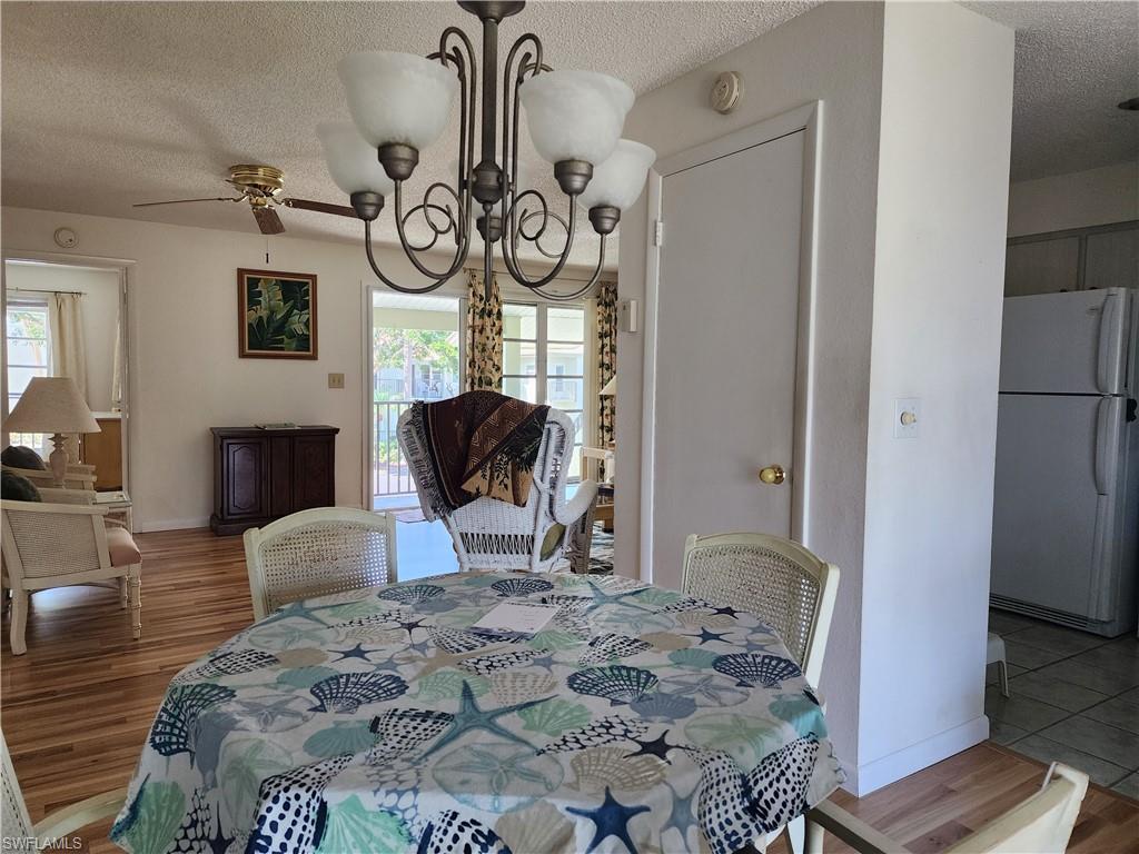 HIDDEN GARDENS - Residential