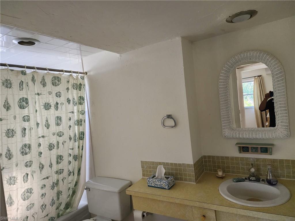 HIDDEN GARDENS - Residential