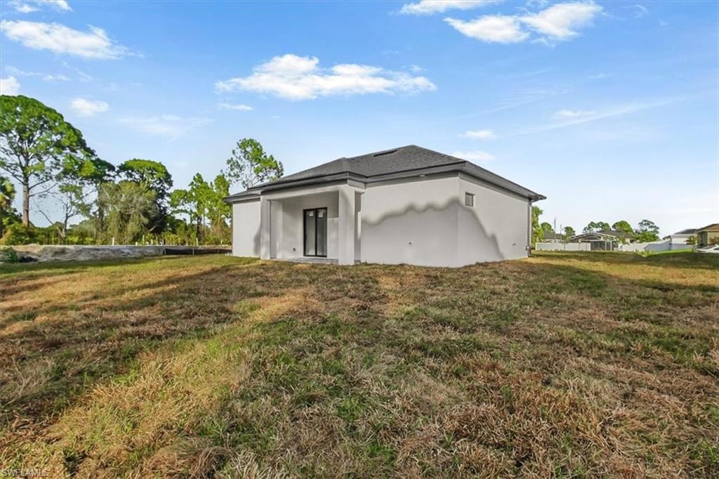 LEHIGH ACRES - Residential