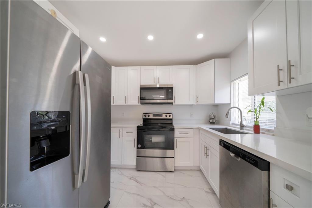 ISLAND PARK WOODLANDS - Residential