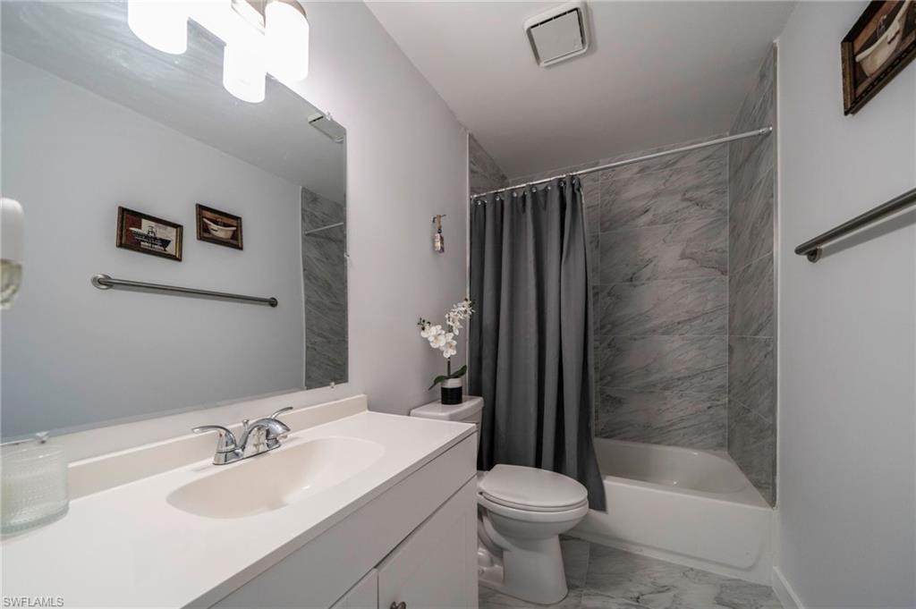 ISLAND PARK WOODLANDS - Residential