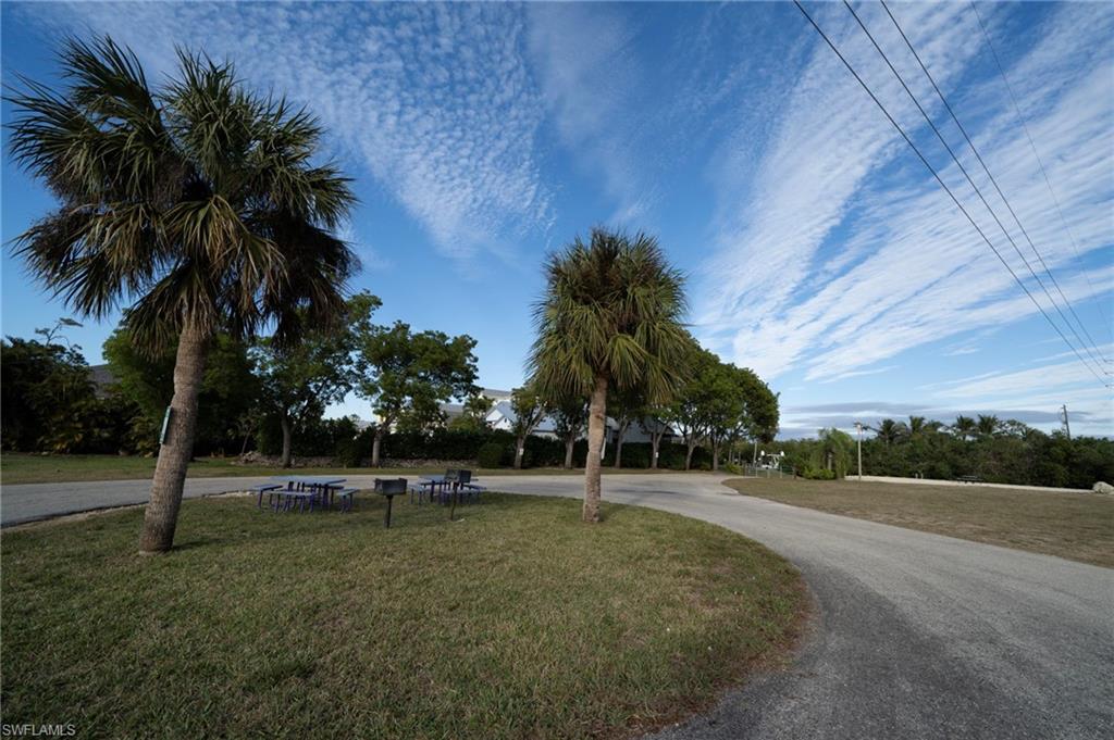 ISLAND PARK WOODLANDS - Residential