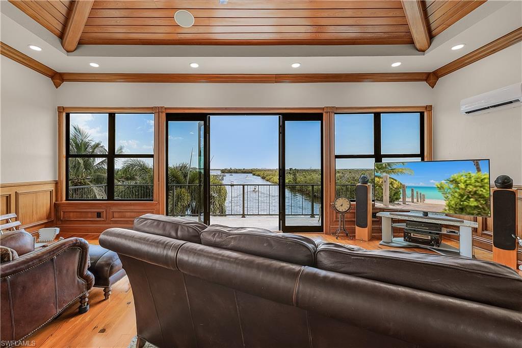 HERMITAGE - Residential