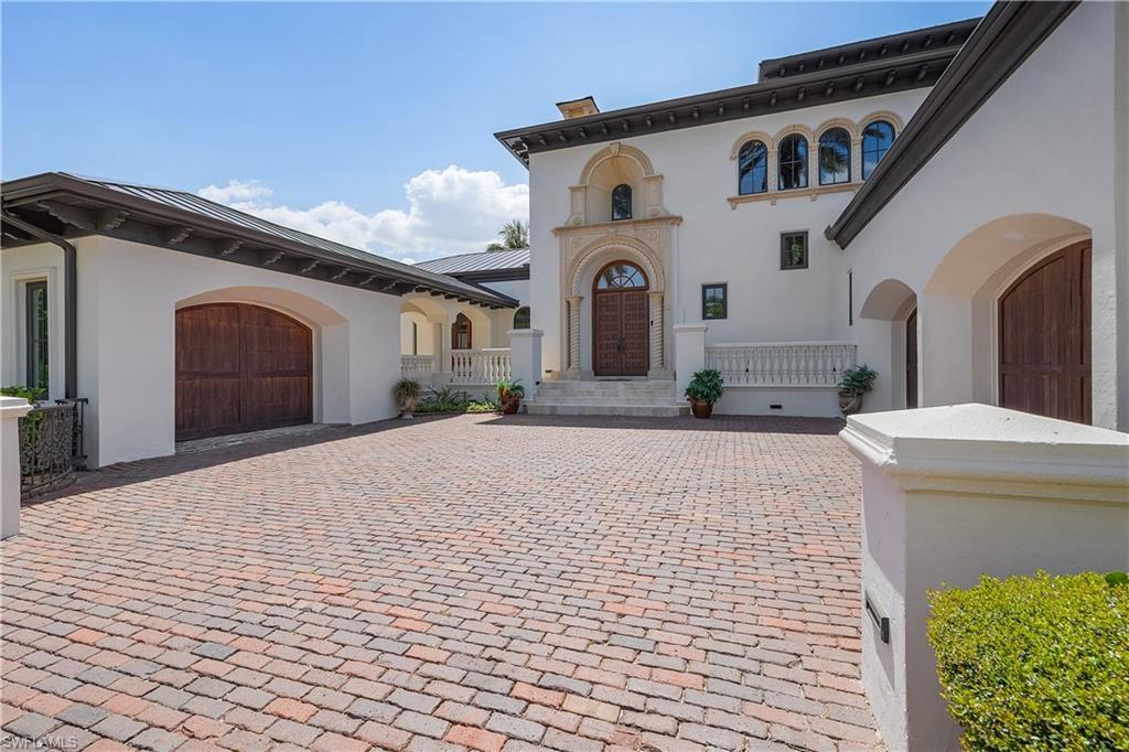 HERMITAGE - Residential