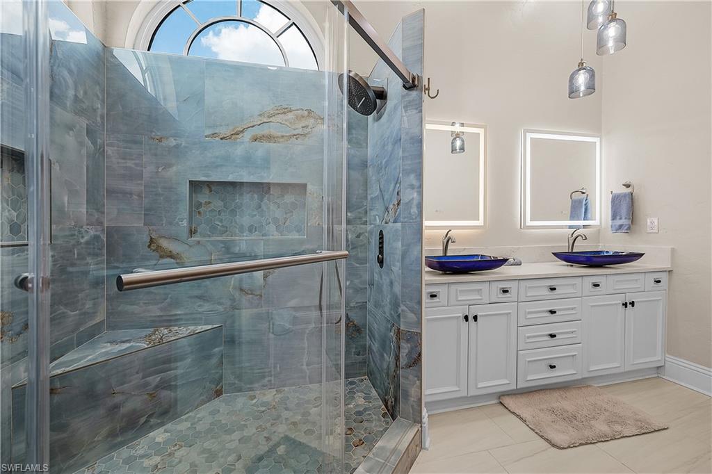 HERMITAGE - Residential