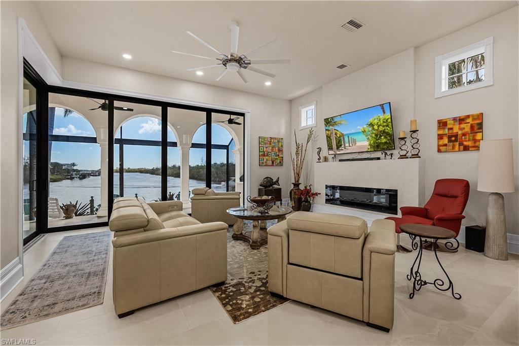 HERMITAGE - Residential