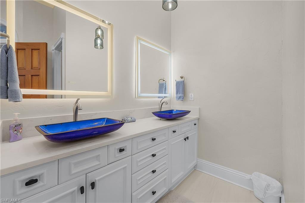 HERMITAGE - Residential