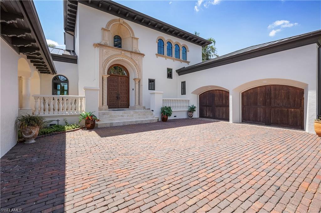 HERMITAGE - Residential