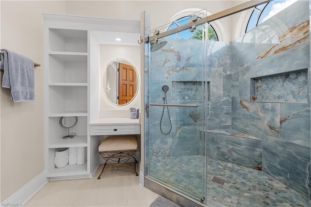 HERMITAGE - Residential