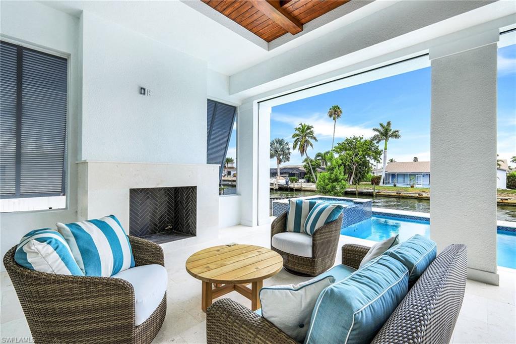 MARCO ISLAND - Residential