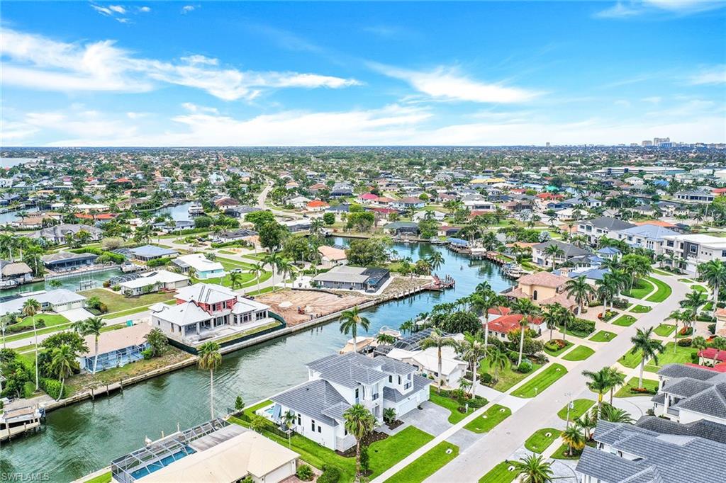 MARCO ISLAND - Residential