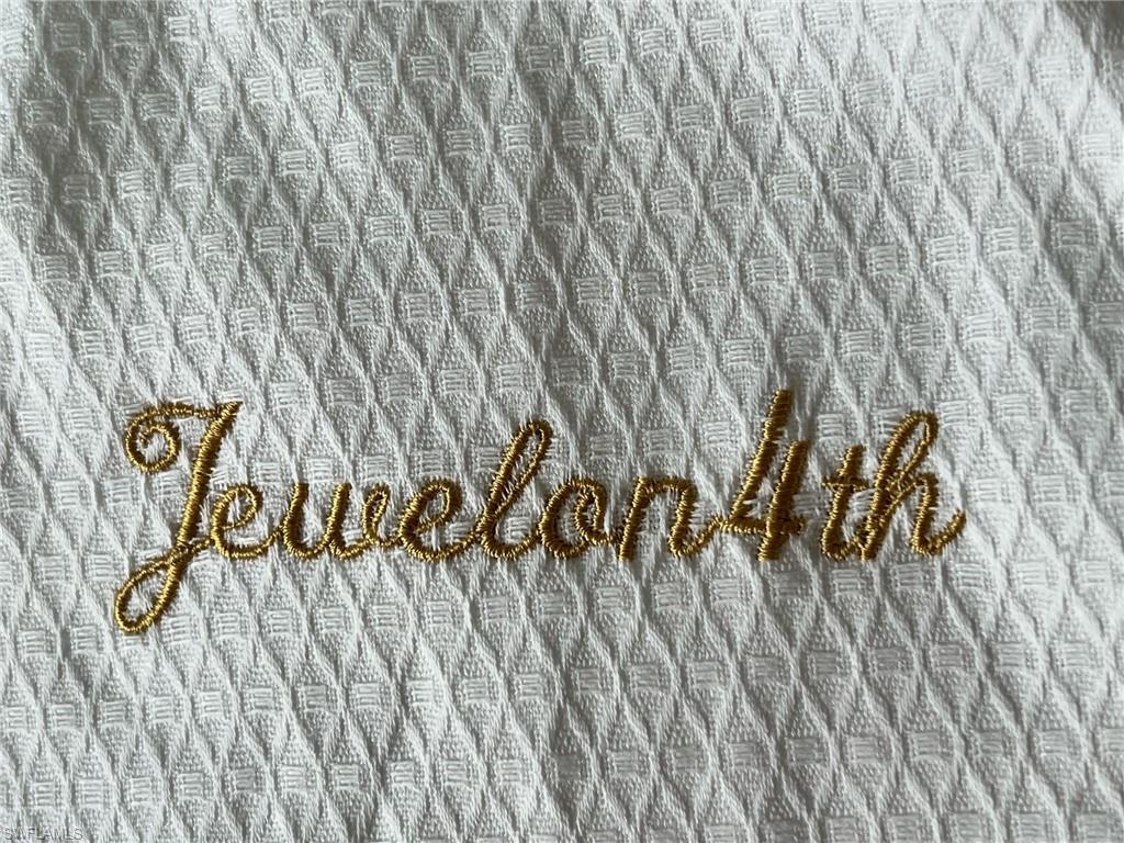 ESSEX HOUSE - Residential Lease