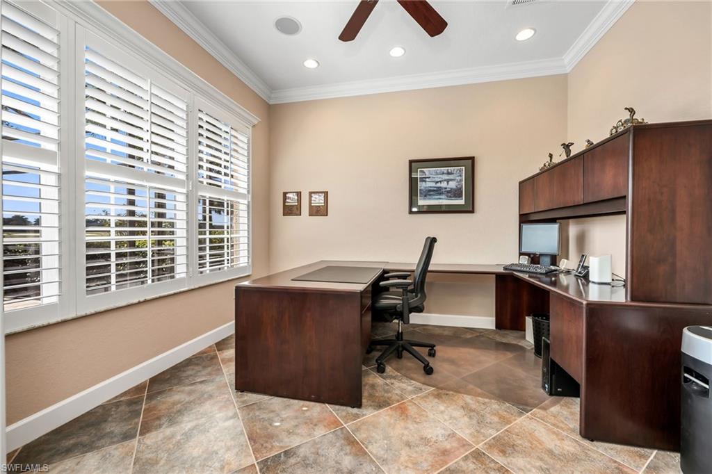 HOLLYBROOK - Residential