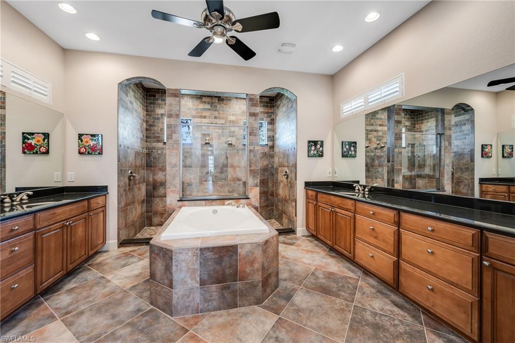 HOLLYBROOK - Residential