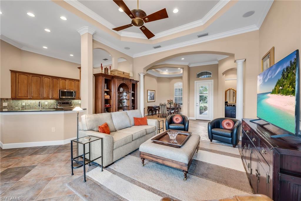 HOLLYBROOK - Residential