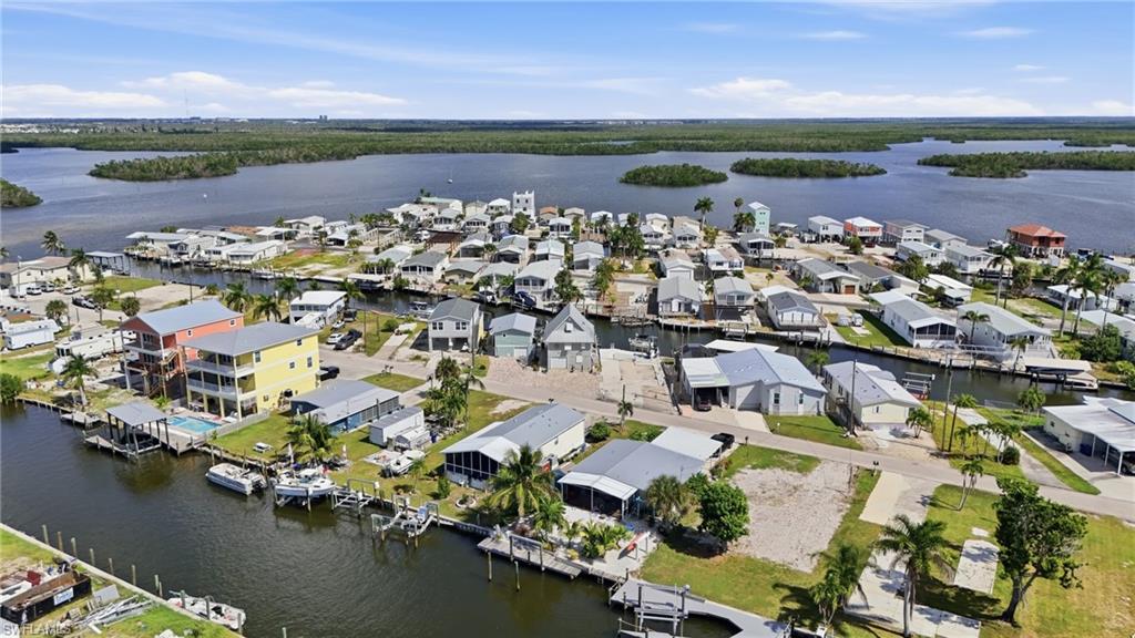 OAK STREET UNREC - Residential