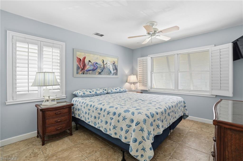 OAK STREET UNREC - Residential