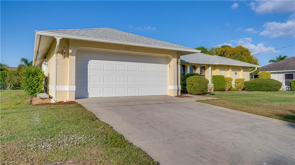 CAPE CORAL - Residential
