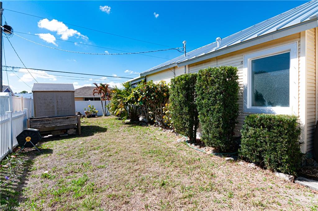 PORT CHARLOTTE - Residential