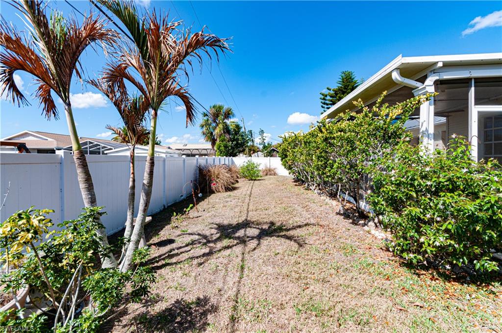 PORT CHARLOTTE - Residential