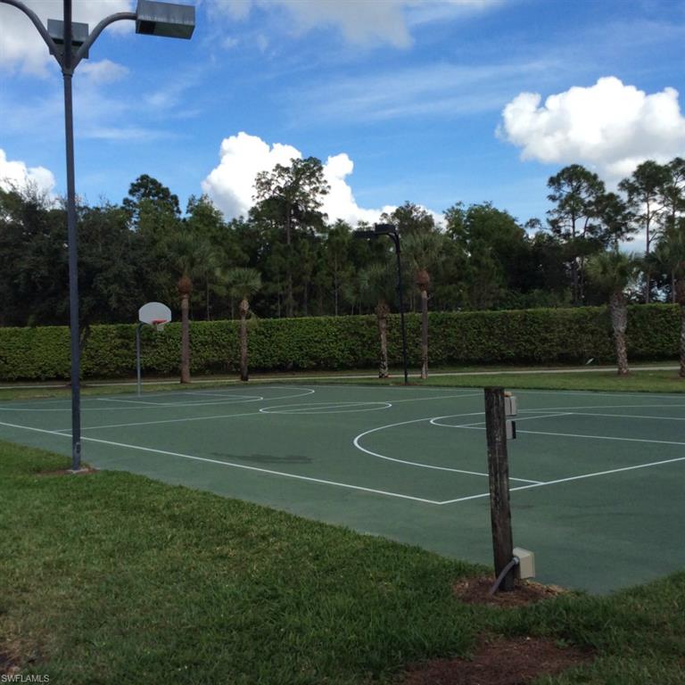 STONEYBROOK - Residential