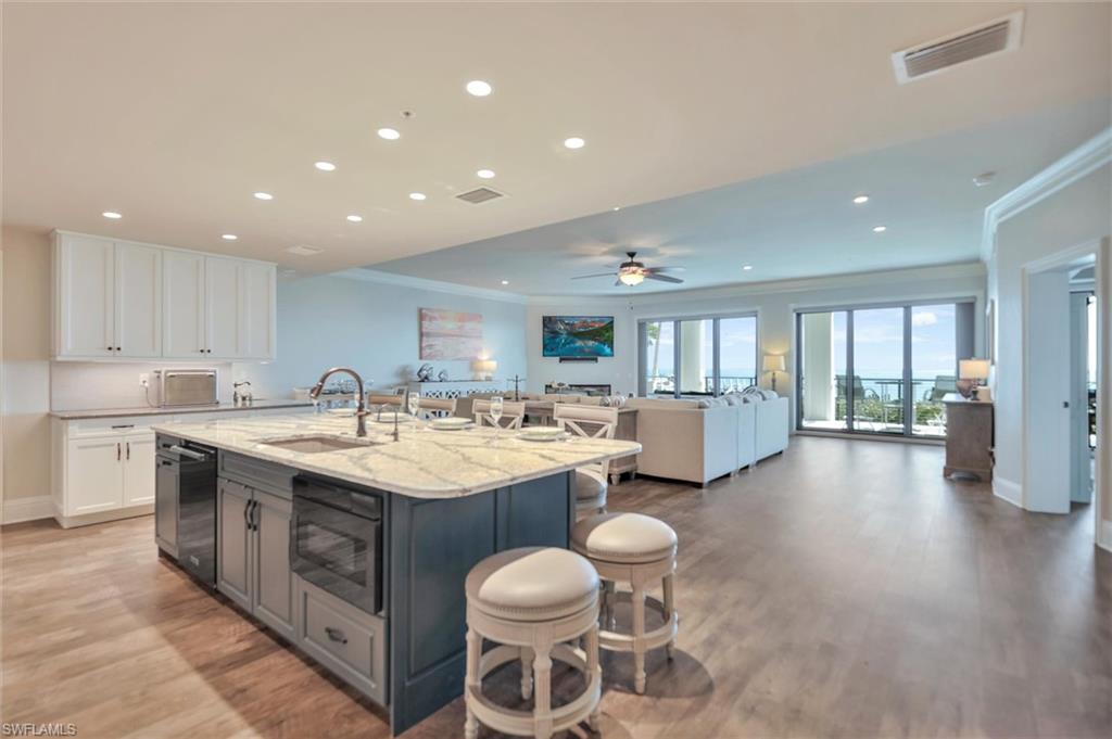 CAPTIVA BAY VILLAS CONDO - Residential