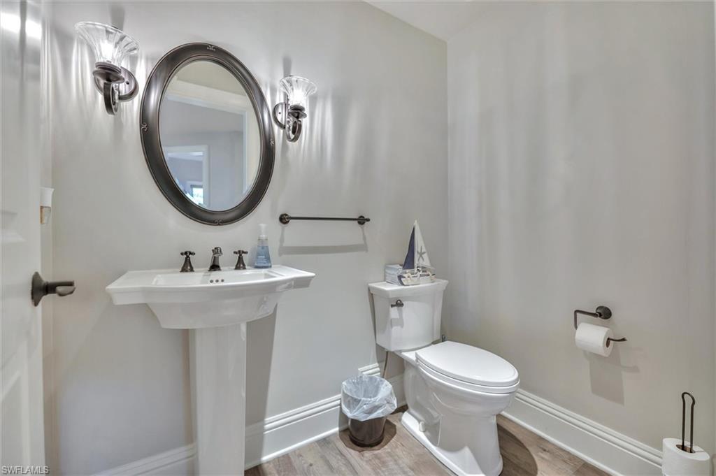 CAPTIVA BAY VILLAS CONDO - Residential