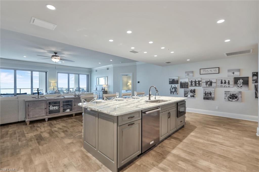 CAPTIVA BAY VILLAS CONDO - Residential