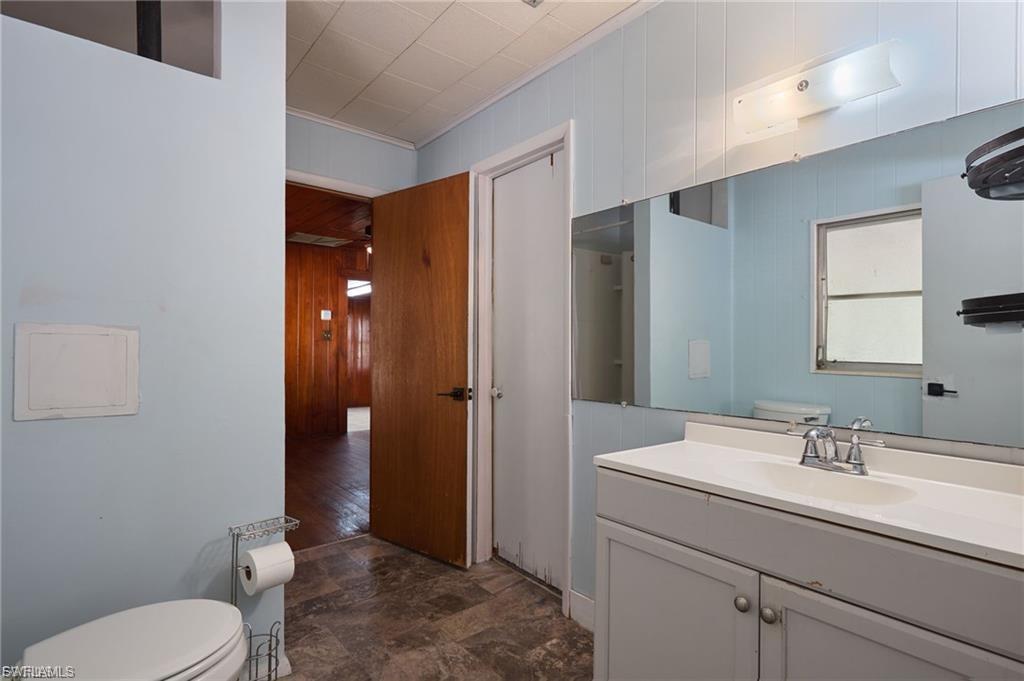 WHISKEY CREEK - Residential Lease