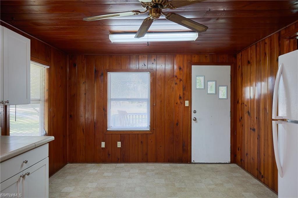 WHISKEY CREEK - Residential Lease