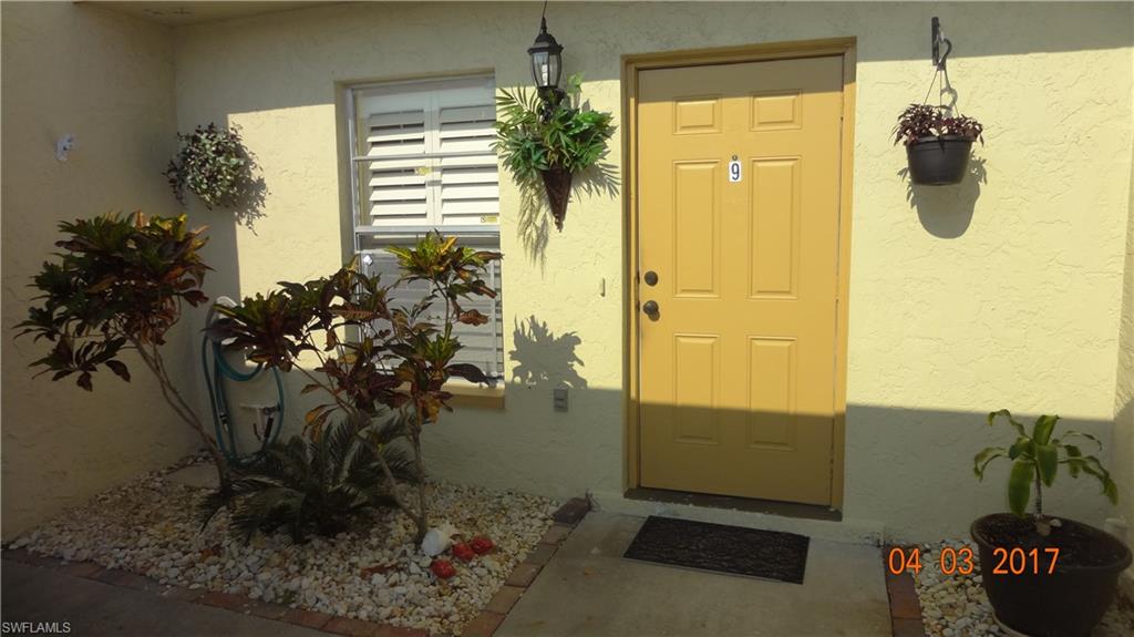 SQUARE ONE CONDO - Residential