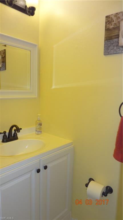 SQUARE ONE CONDO - Residential