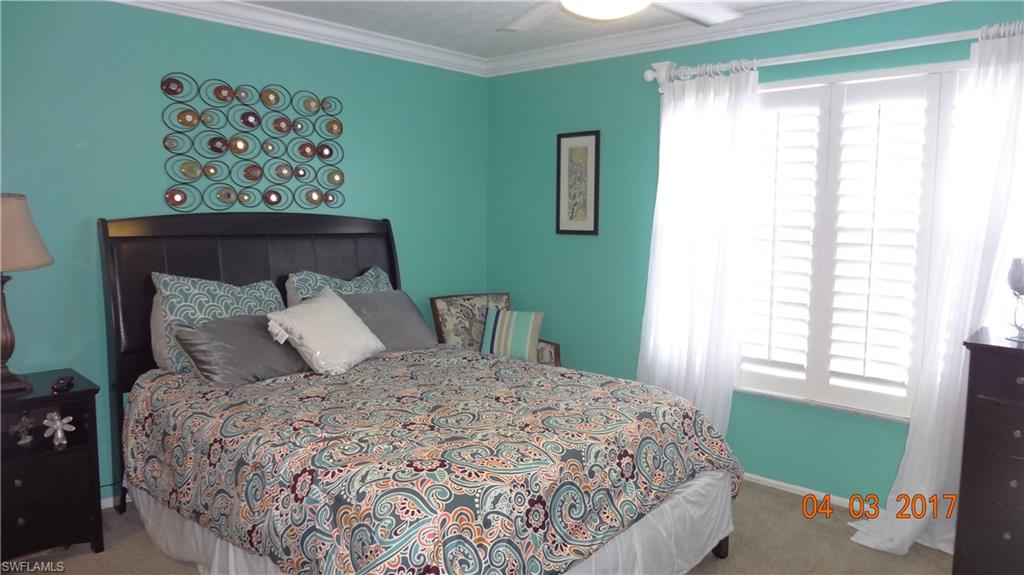 SQUARE ONE CONDO - Residential