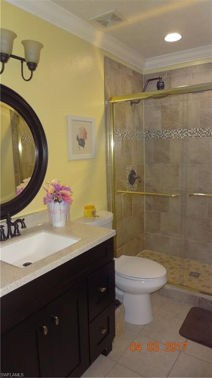 SQUARE ONE CONDO - Residential