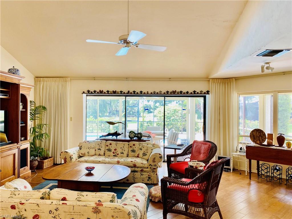 EAGLES LANDING - Residential