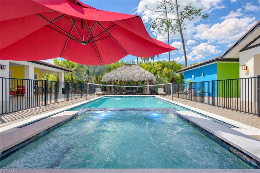 COACH HOUSE - Residential