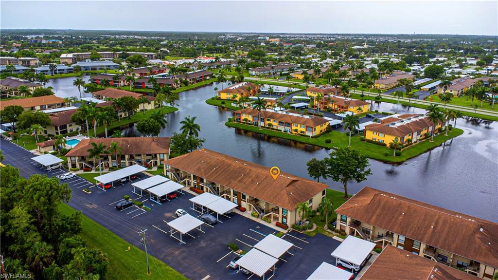 FOUNTAINS V - Residential Lease