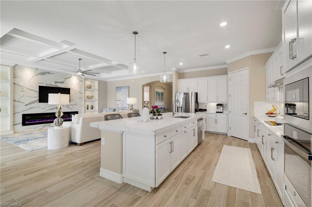 BONITA NATIONAL GOLF AND COUNTRY CLUB - Residential