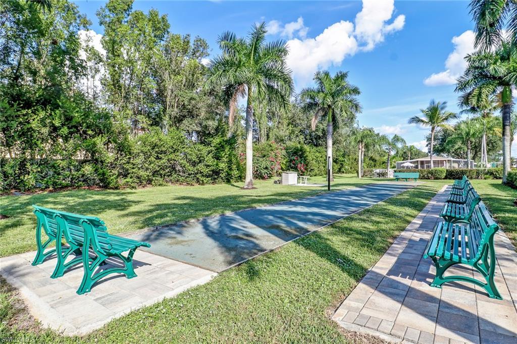 COUNTRYSIDE - Residential