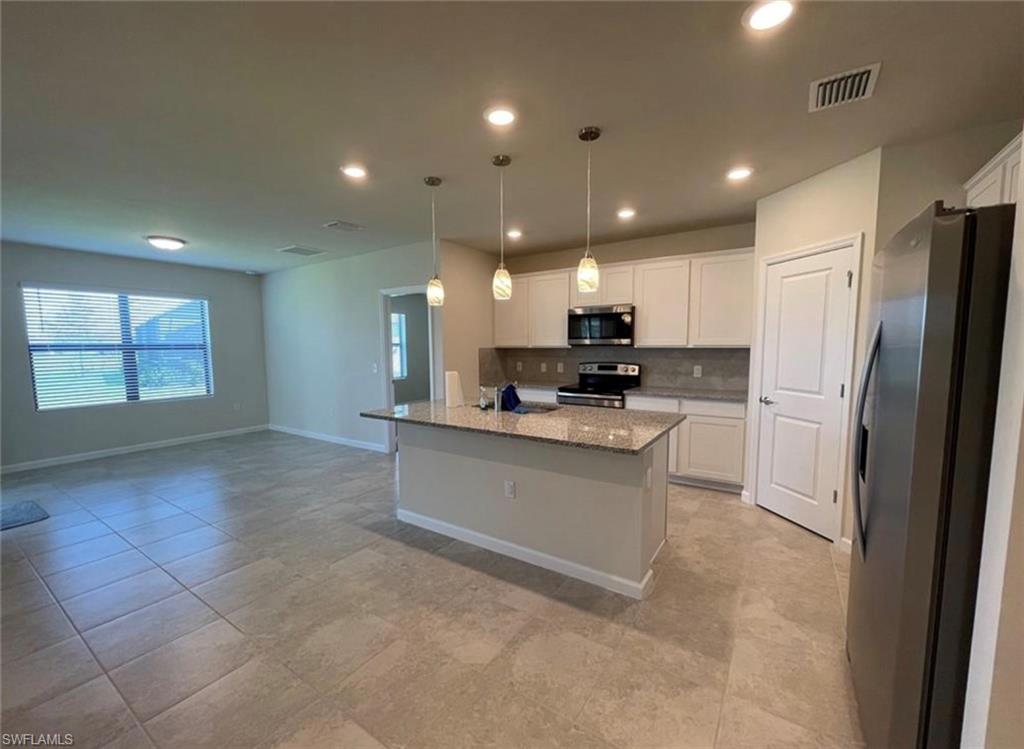 ENCLAVES AT EAGLE LANDING - Residential Lease