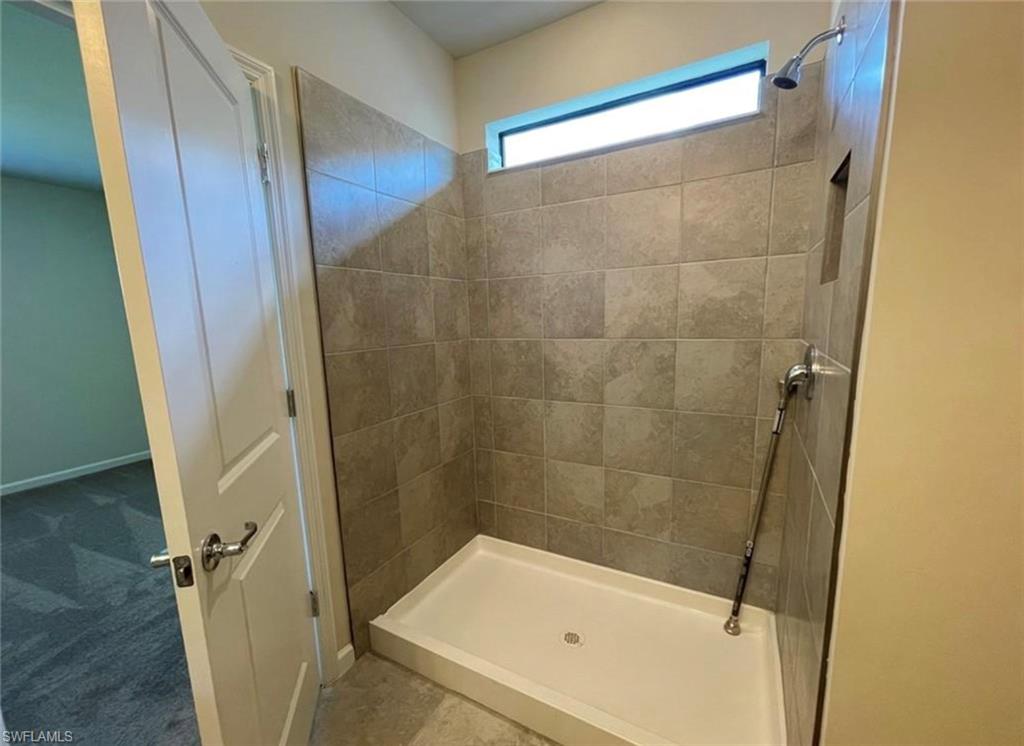 ENCLAVES AT EAGLE LANDING - Residential Lease