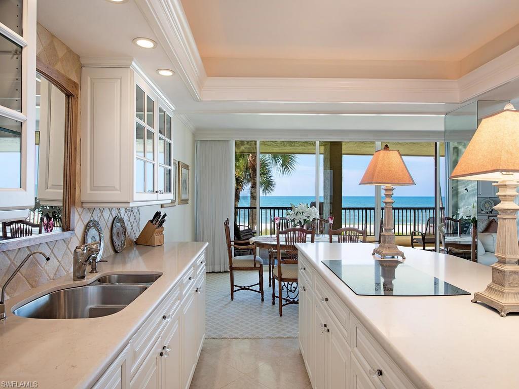 ADMIRALTY POINT - Residential