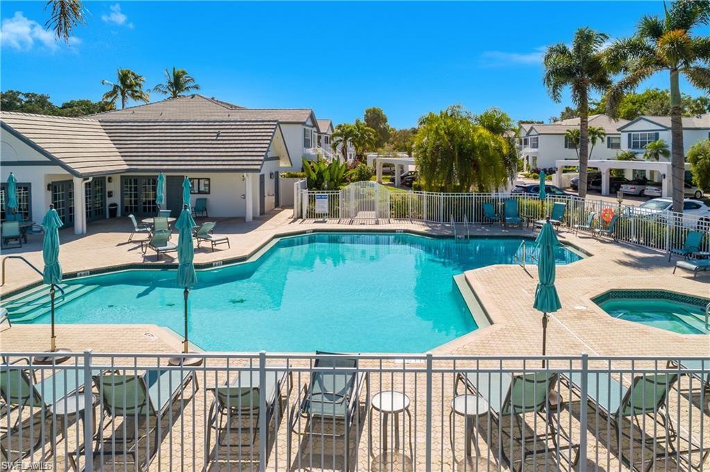 LAUREL OAKS AT PELICAN BAY - Residential Lease