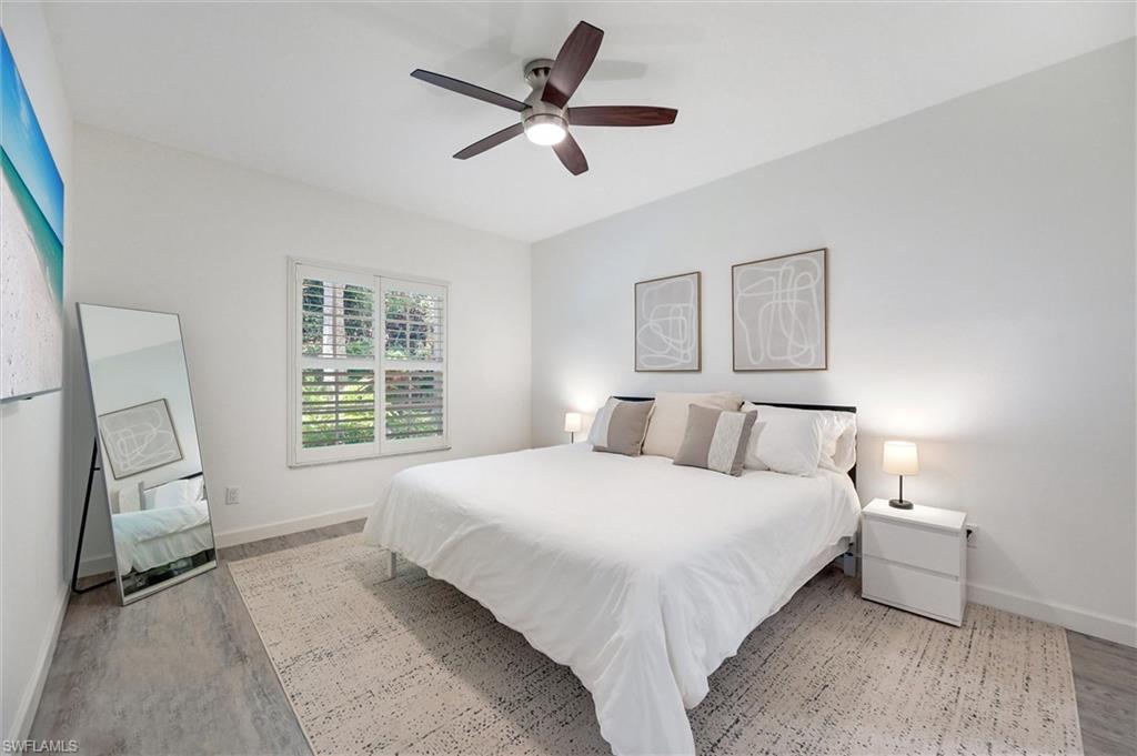 LAUREL OAKS AT PELICAN BAY - Residential Lease