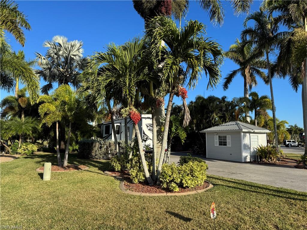 CYPRESS WOODS RV RESORT - Land