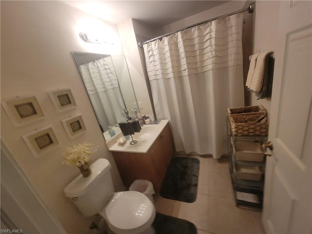 ISLES OF PORTO VISTA - Residential